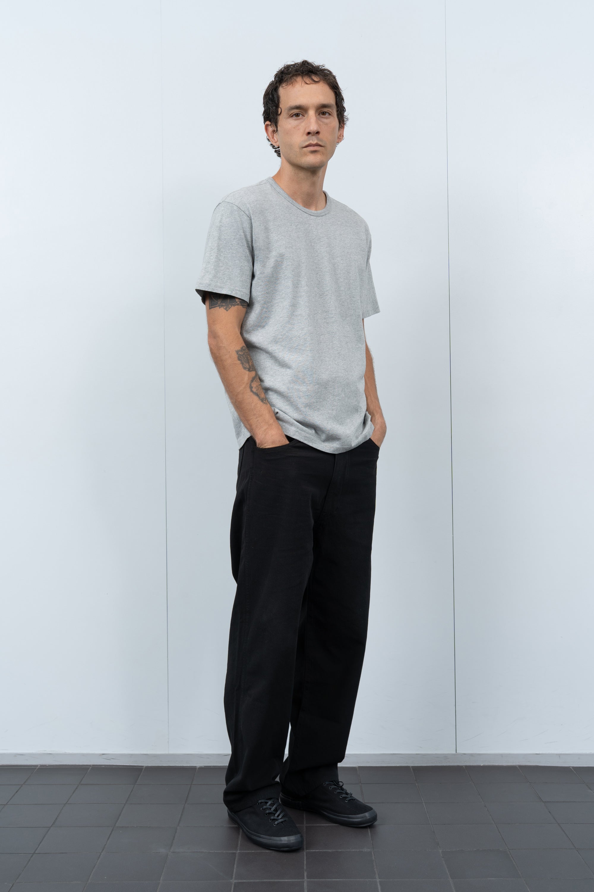OUR T-SHIRT - HEATHER GREY