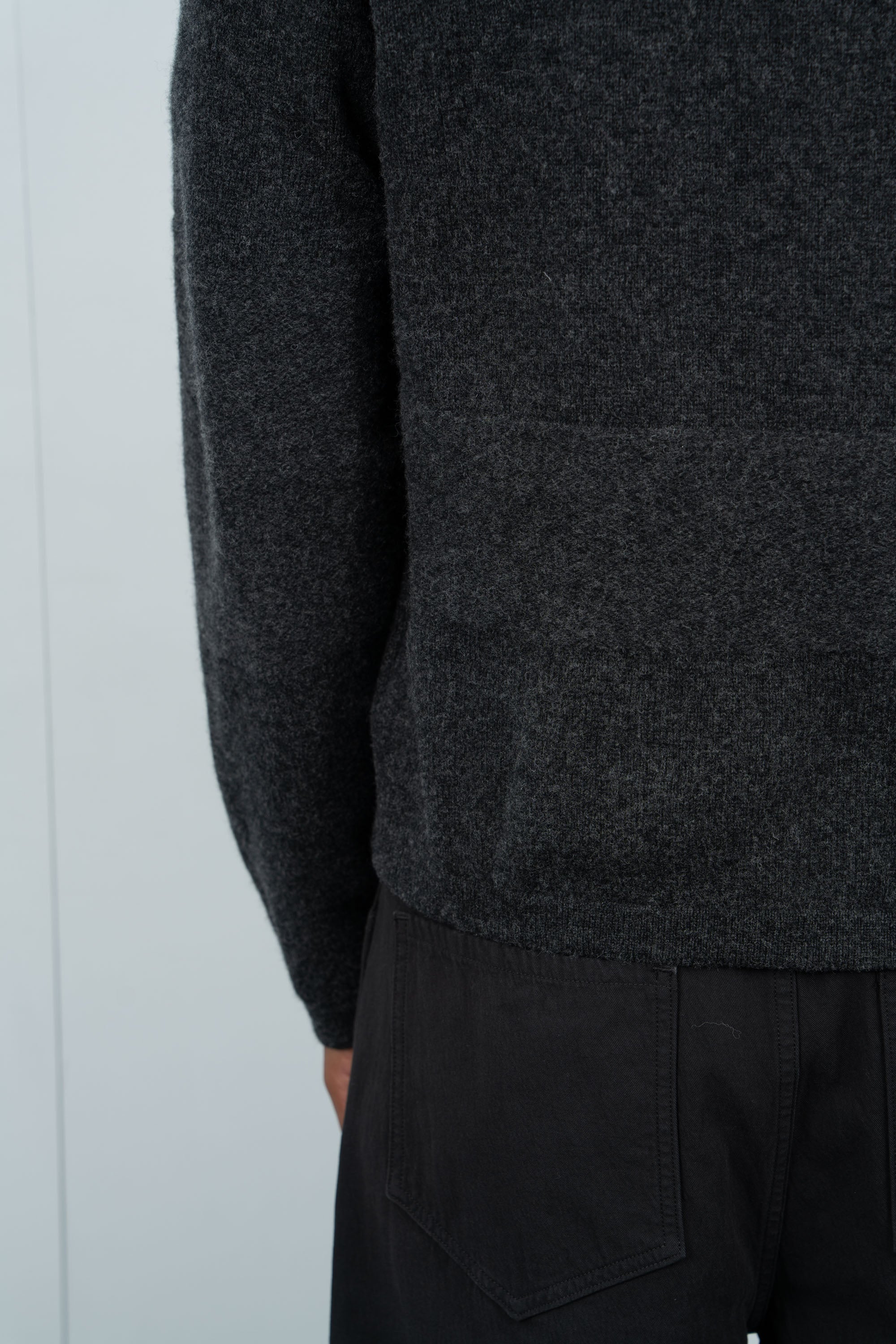 WOOL V-NECK SWEATER - CHARCOAL
