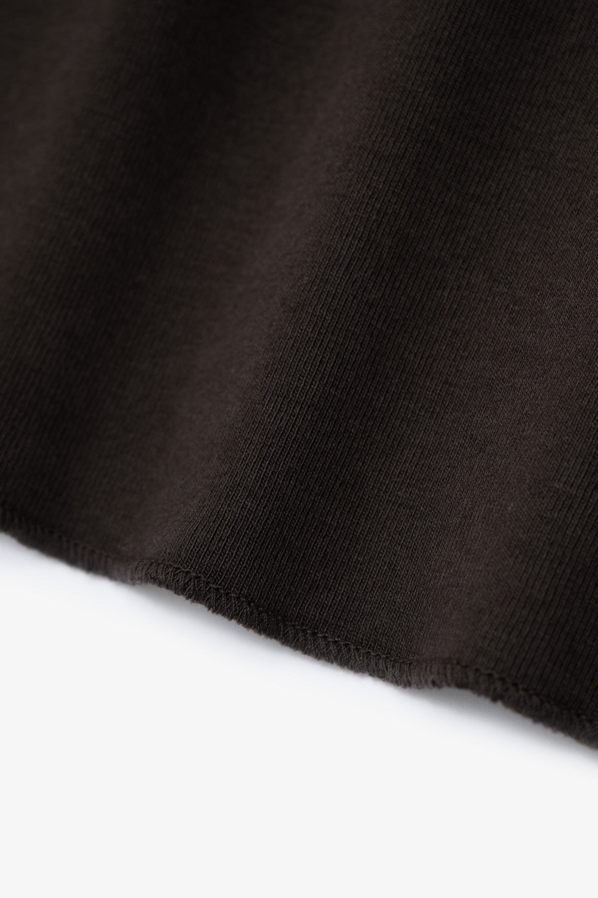 HIGH V-NECK T-SHIRT - TIMBER