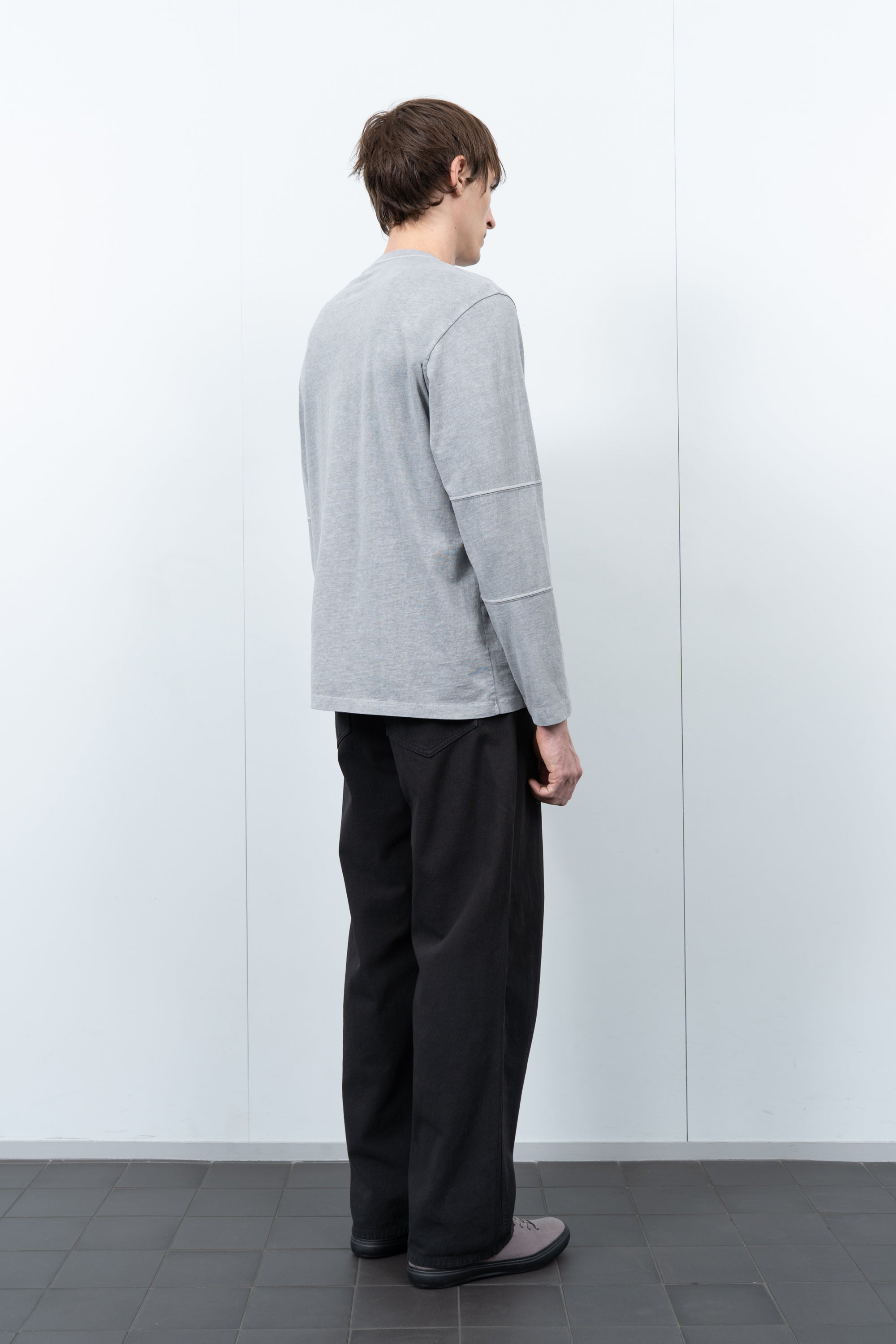 TRI-PANEL L/S T-SHIRT - PIGMENT CHALK