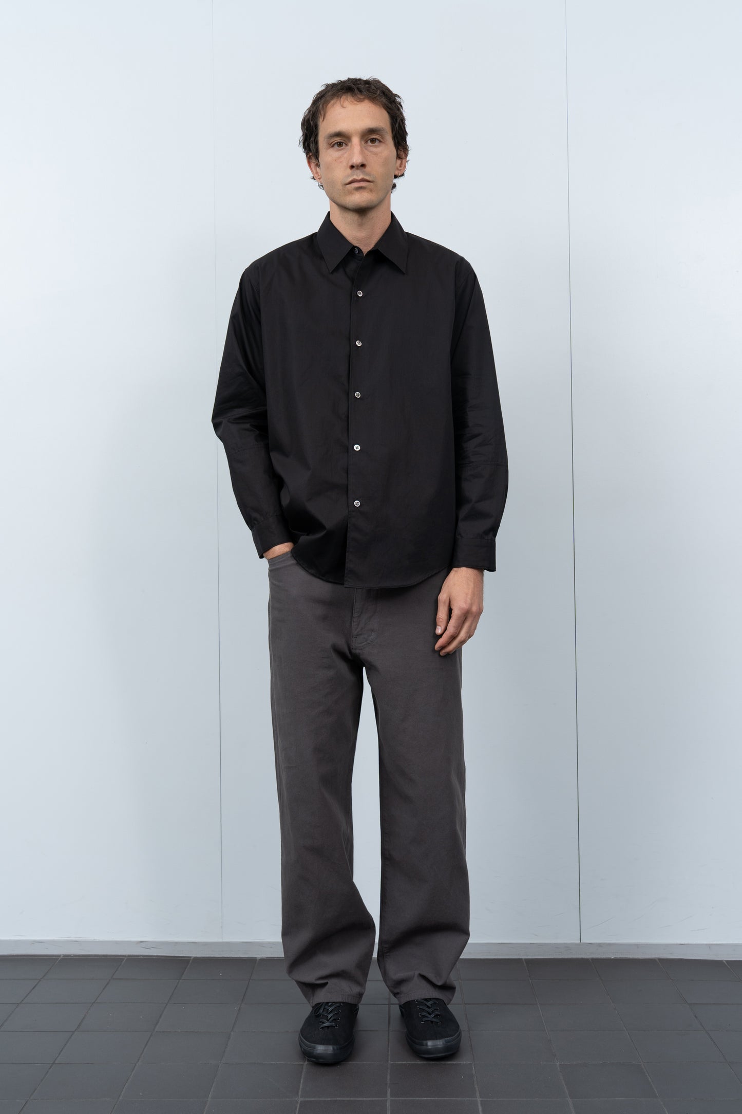 LYNN POPLIN L/S SHIRT - BLACK