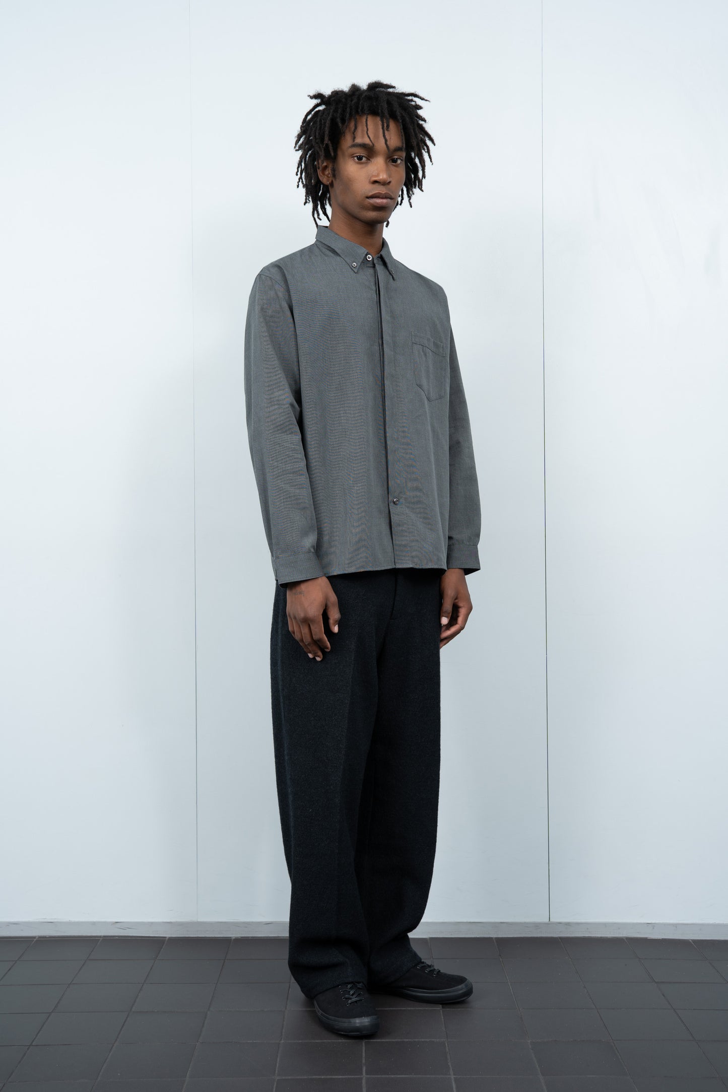 COVER BUTTON DOWN - COAL