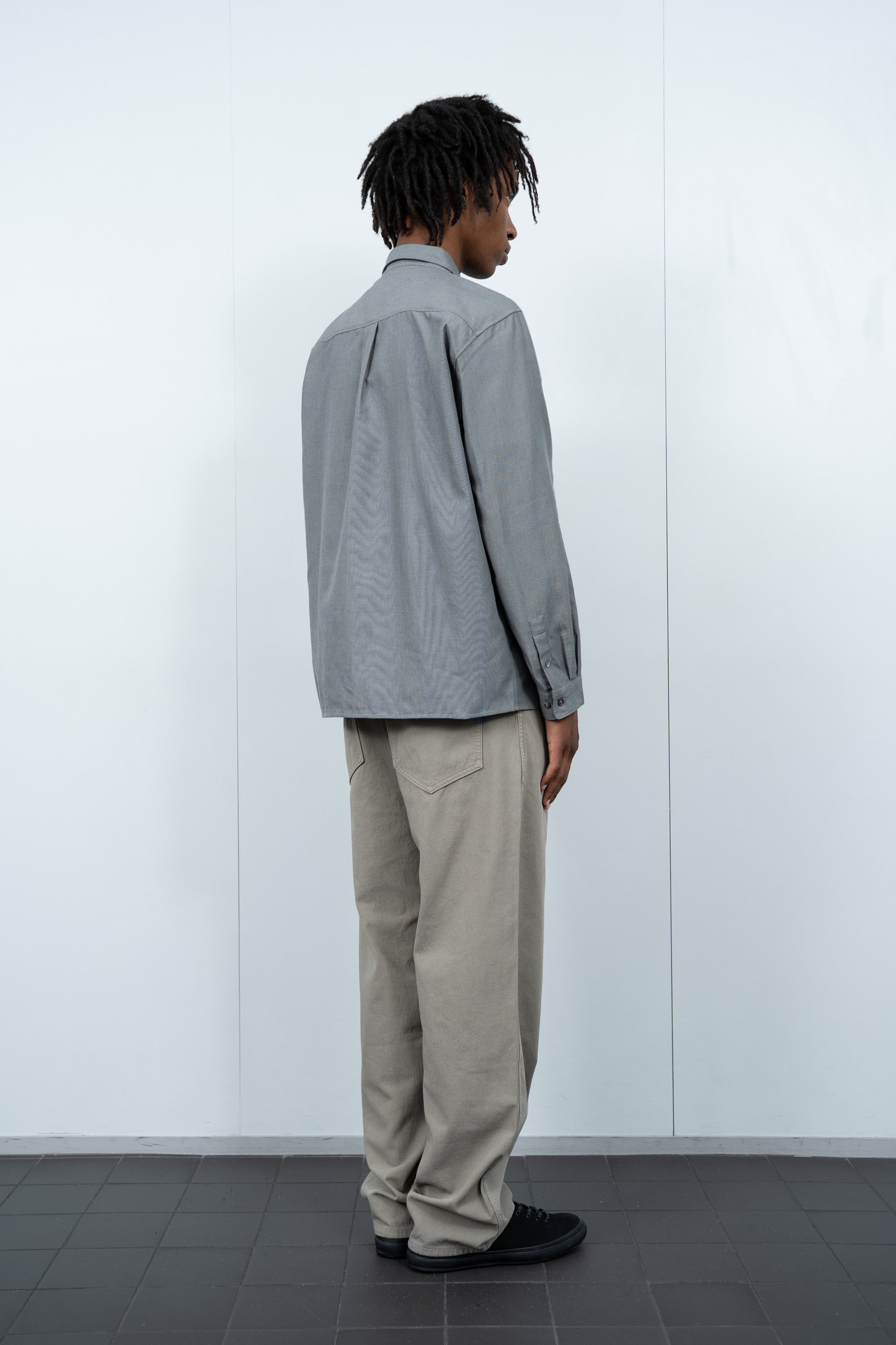 COVER BUTTON DOWN - GREY
