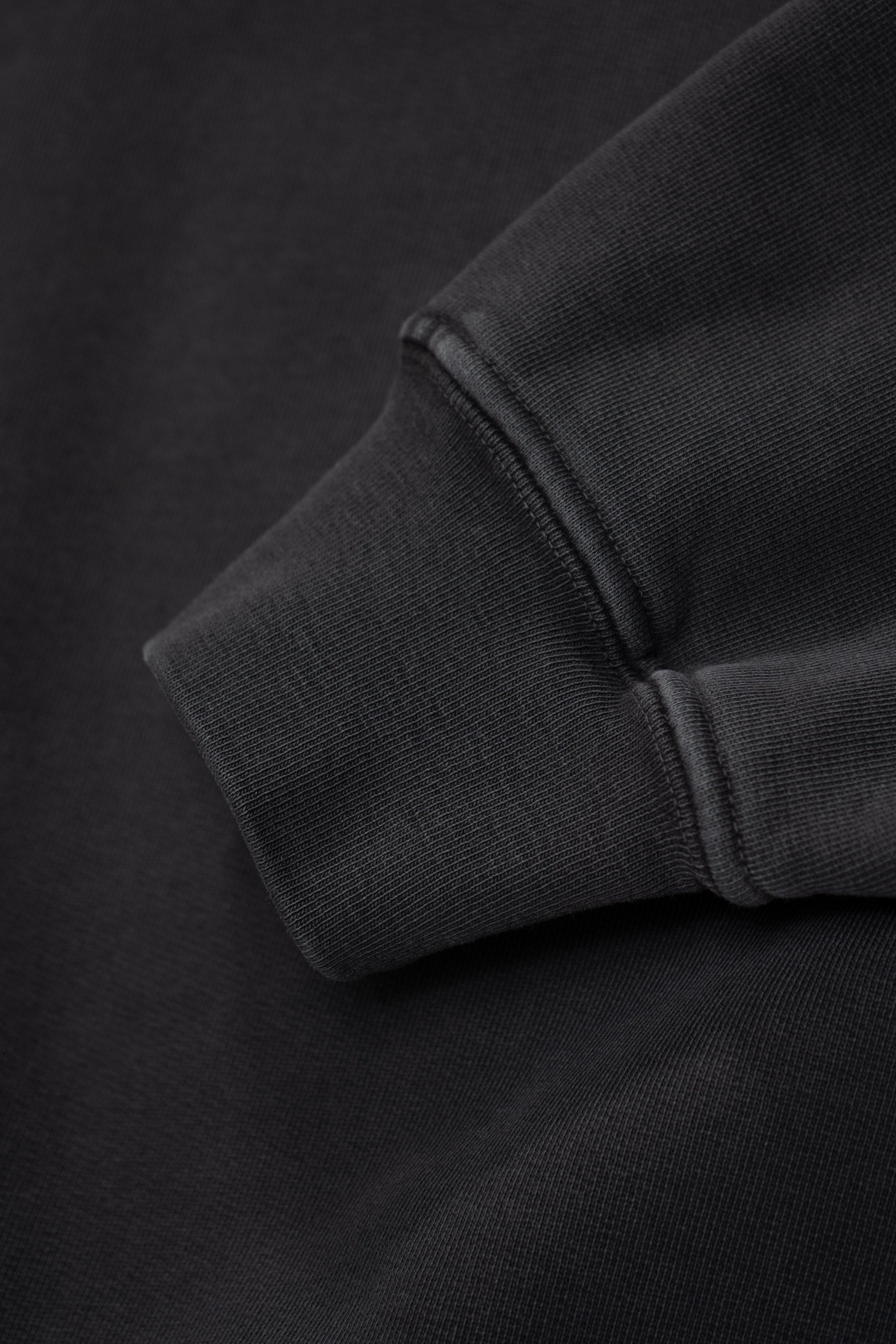 MINI CREWNECK - PIGMENT CHARCOAL