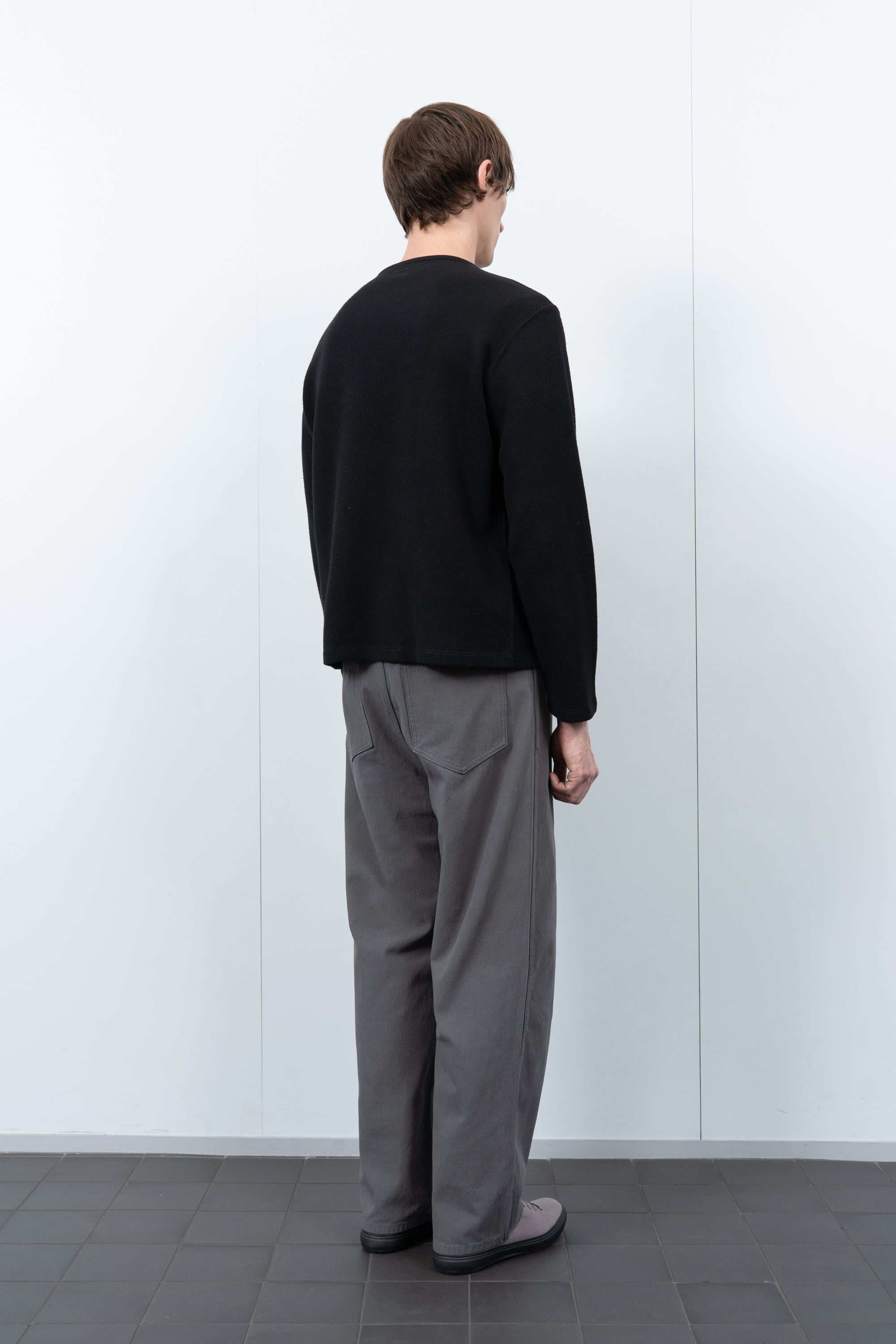 RING SWEATER - BLACK