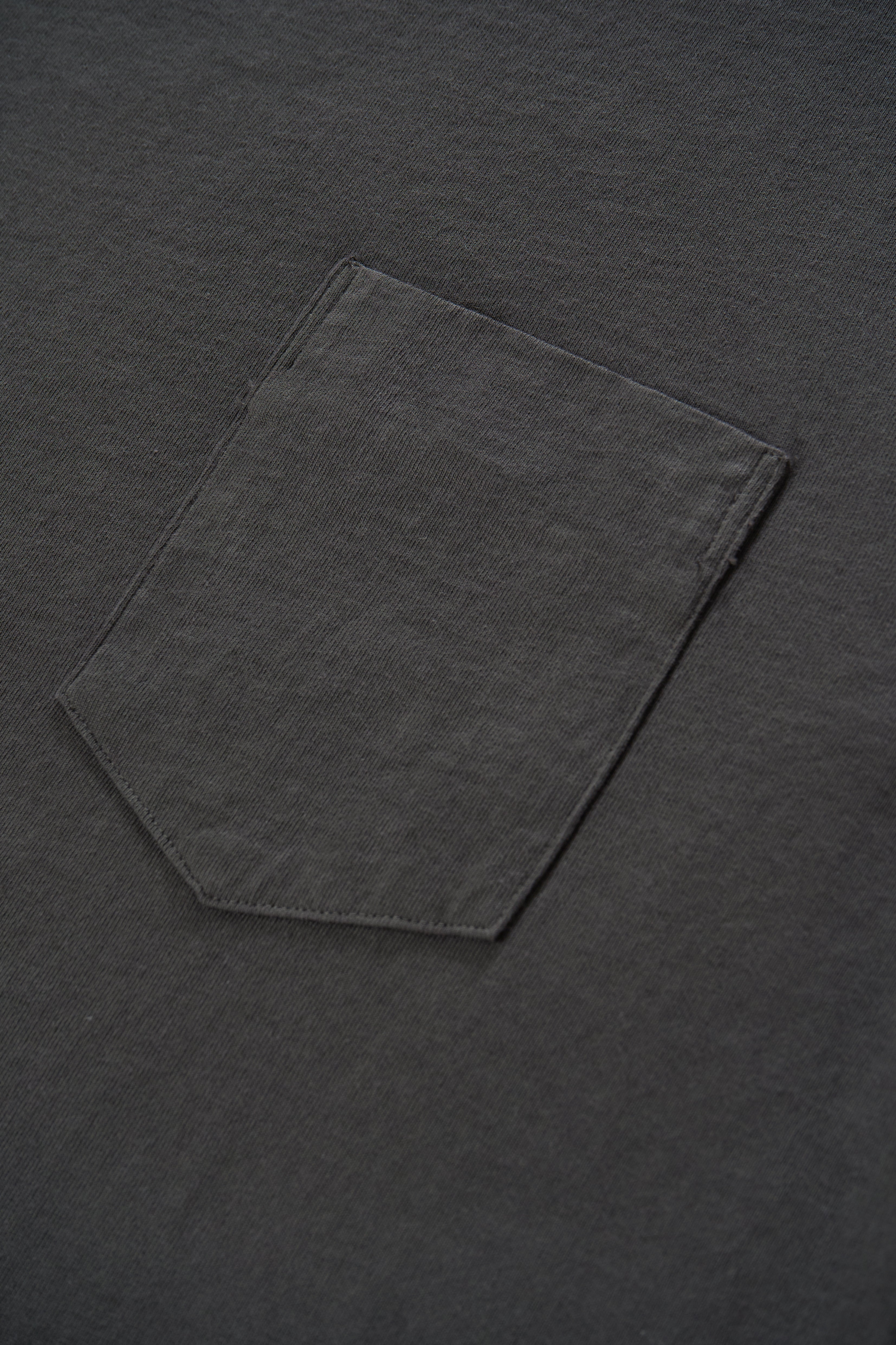 MUNICIPAL POCKET T-SHIRT - GRANITE