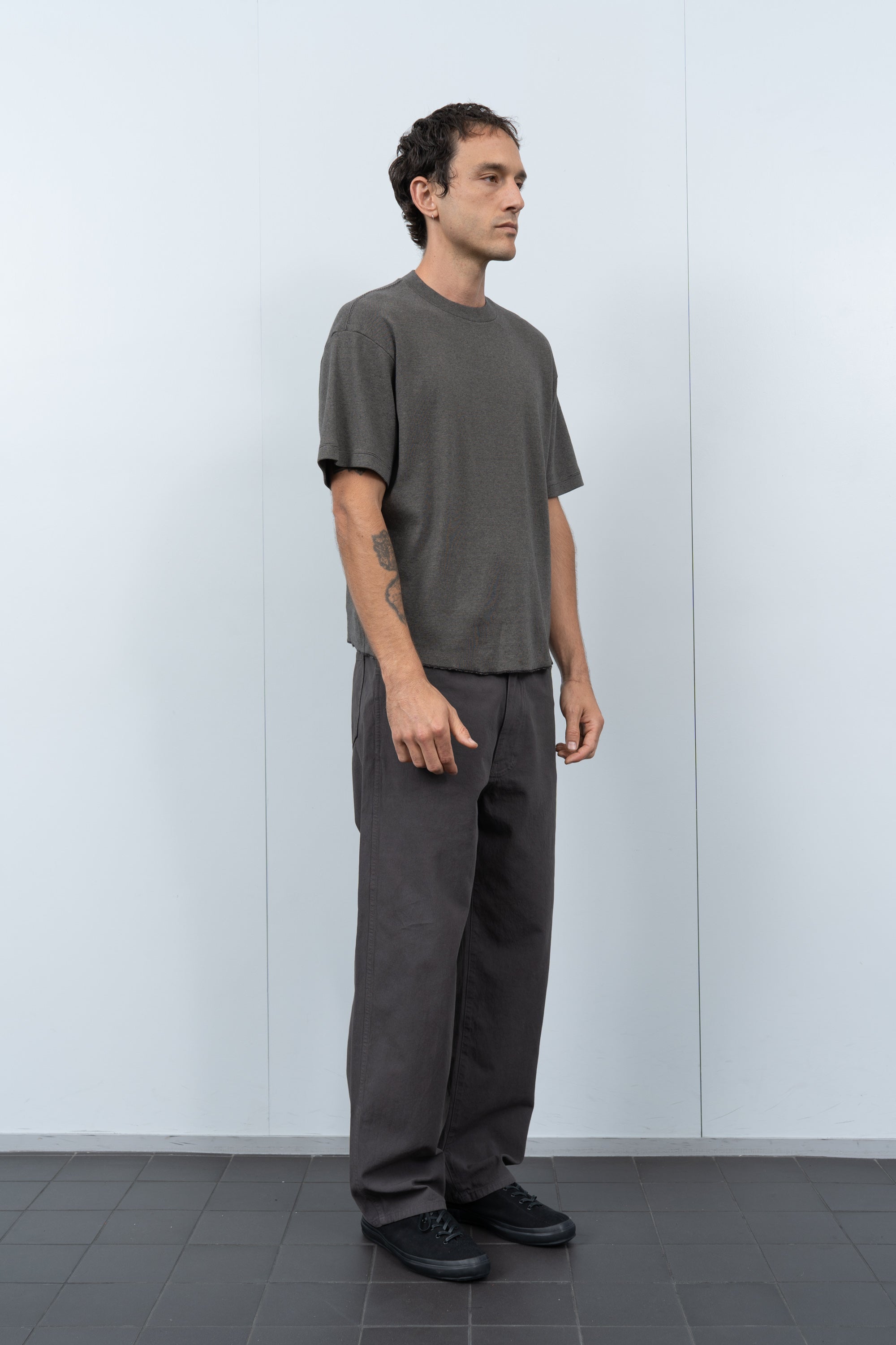 SIERRA T-SHIRT - ANVIL GREY/BLACK