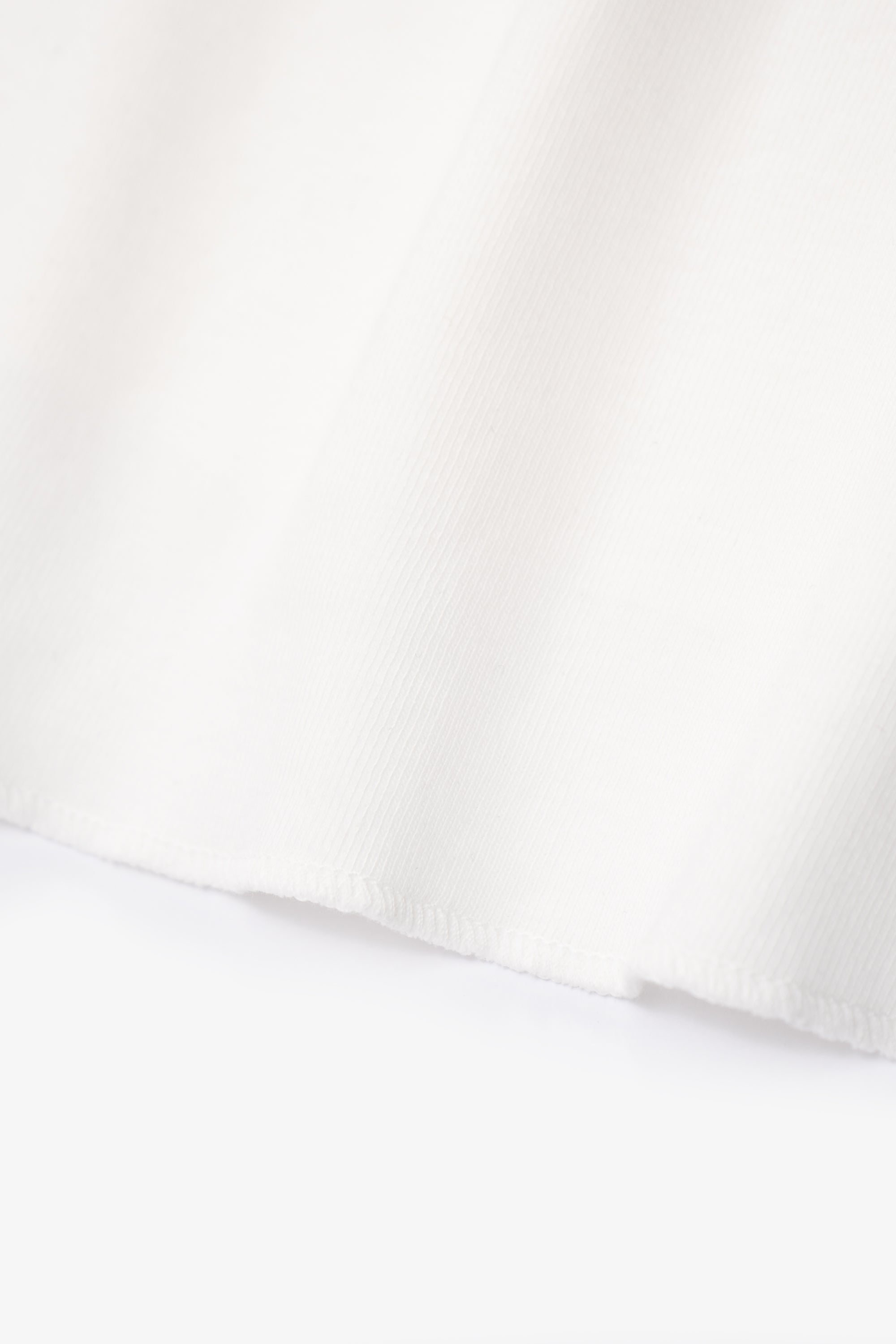 SIERRA T-SHIRT - WHITE